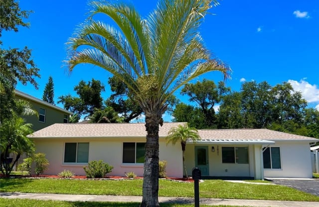 2821 W BAY HAVEN DRIVE - 2821 West Bay Haven Drive, Tampa, FL 33611