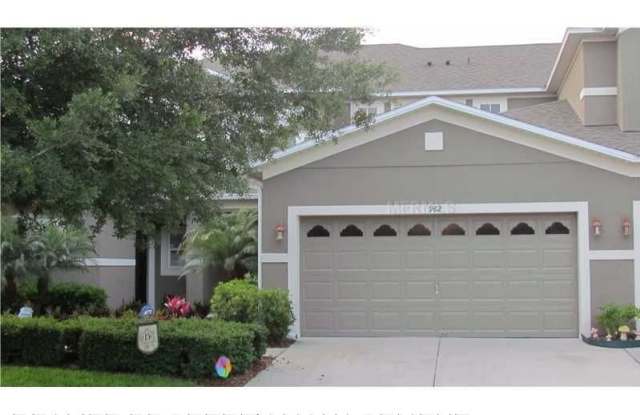 962 Crestwood Commons Ave - 962 Crestwood Commons Avenue, Ocoee, FL 34761