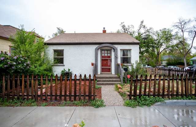 Adorable Ranch in Downtown Colorado Springs! photos photos