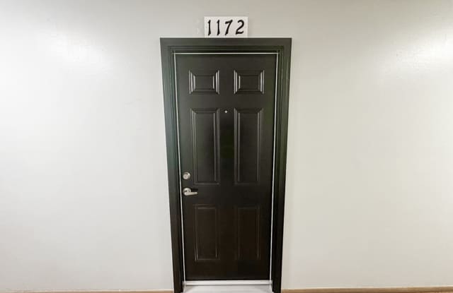 The Pines Apartments Gallery 3