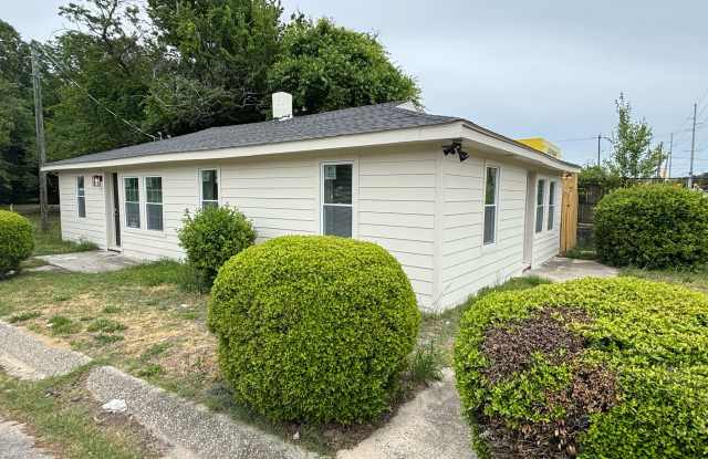 2212 Murchison Road photos photos