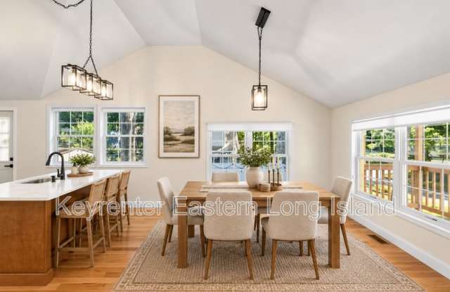 271 Adirondack Drive Gallery 3