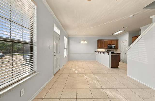 150 Forest Drive Gallery 4