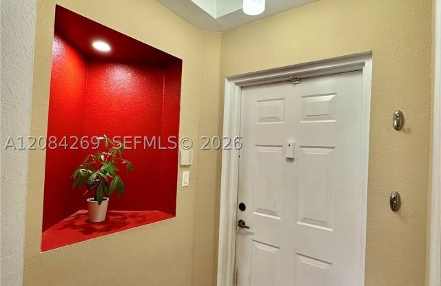 8866 W Flagler St Gallery 2