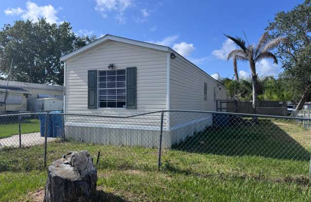 The Shire Mobile Home NE Palm Bay FOR RENT! Gallery 4