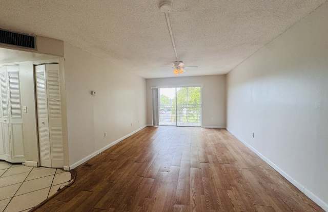 2800 Northwest 56th Avenue photos photos 2800 Northwest 56th Avenue photos photos