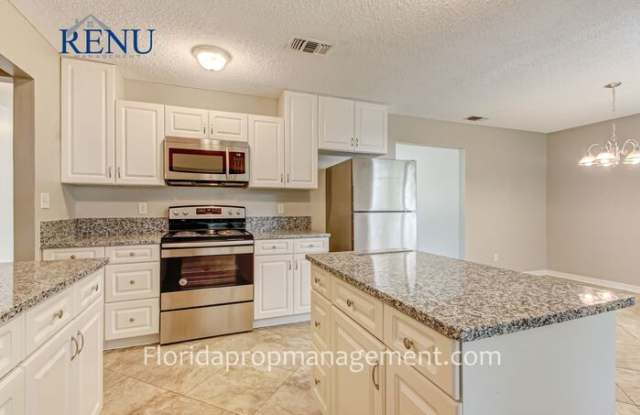 6266 Bahama Court Gallery 2