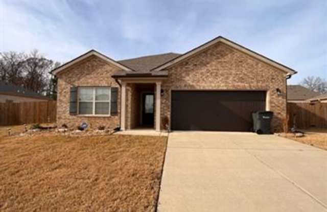 Beautiful 3-Bedroom Home in Oakland - Modern, Spacious  Move-In Ready! - 360 Lilly Drive, Oakland, TN 38060