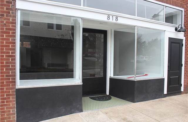 818 Harper Avenue NW Gallery 3