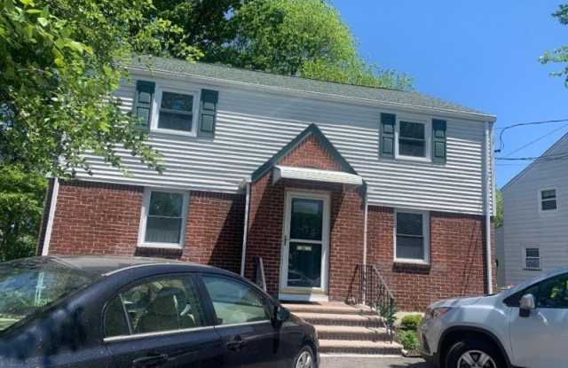 65 Macarthur Ave photos photos