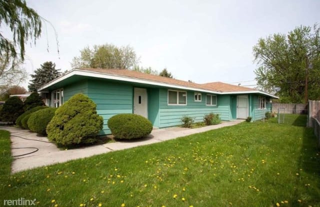 1710 W 6th Ave A - 1710 West 6th Avenue, Kennewick, WA 99336