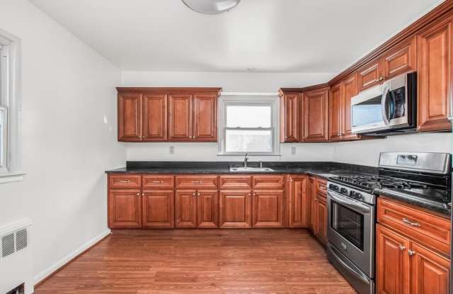 226 Kingston Avenue - 226 Kingston Avenue, Yonkers, NY 10704