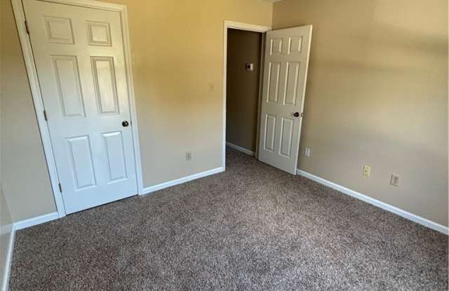 125 Villa Drive Gallery 3