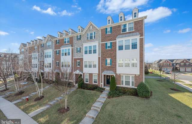 44027 ETNA TERRACE - 44027 Etna Terrace, South Riding, VA 20152