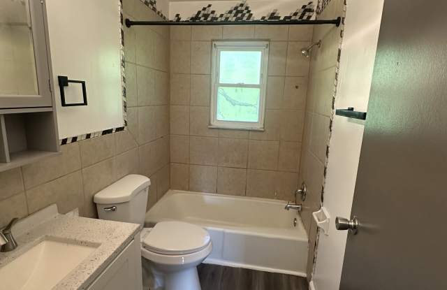 3006 Benchwood Road - 1 Gallery 1