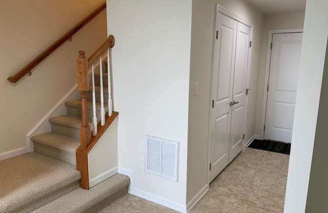 9022 RANDOLPH Circle Gallery 3