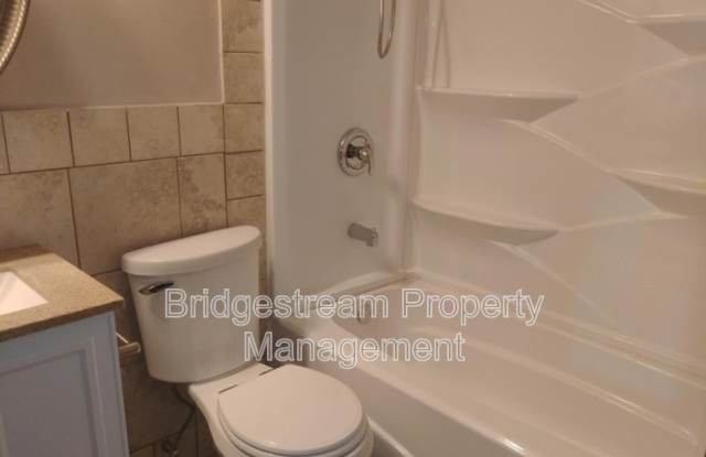 48 Candlewood Ct Gallery 4