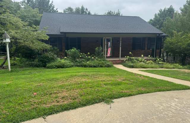 3BR/3.5BA plus bonus Full-Brick Ranch with Walkout Basement  Boat Slip photos photos