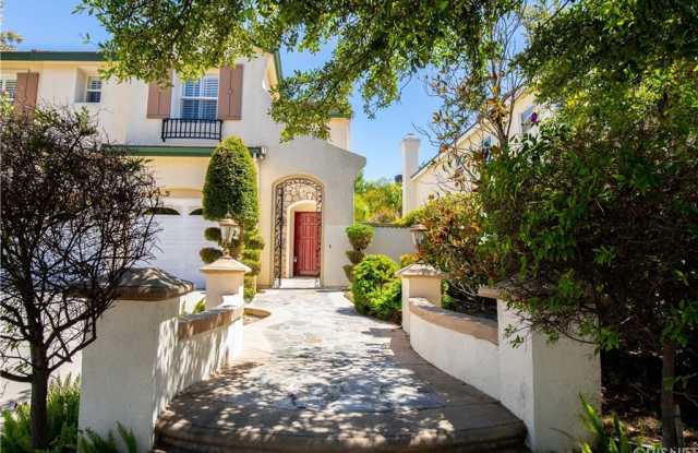 6176 Bryndale Avenue Gallery 2