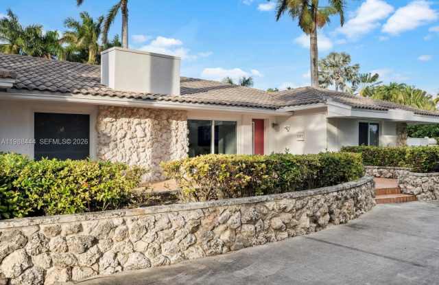 1247 Jackson St - 1247 Jackson Street, Hollywood, FL 33019