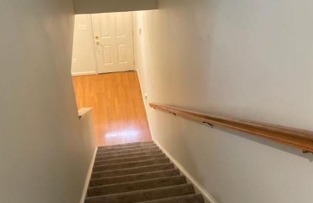 157 DANBURY ST SW Gallery 1