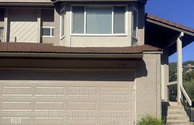 2041 Woodbriar Ct Gallery 1