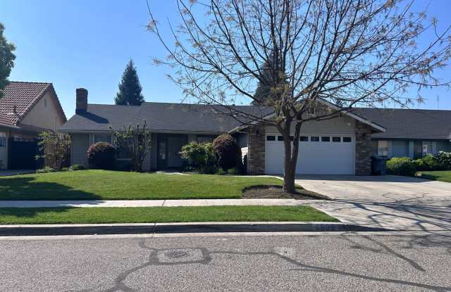 Now Available! 3 Bedroom Home in North West Visalia! photos photos Now Available! 3 Bedroom Home in North West Visalia! photos photos