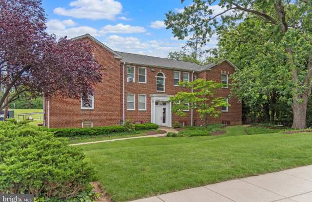 7607 EASTERN Avenue unit: 202 photos photos