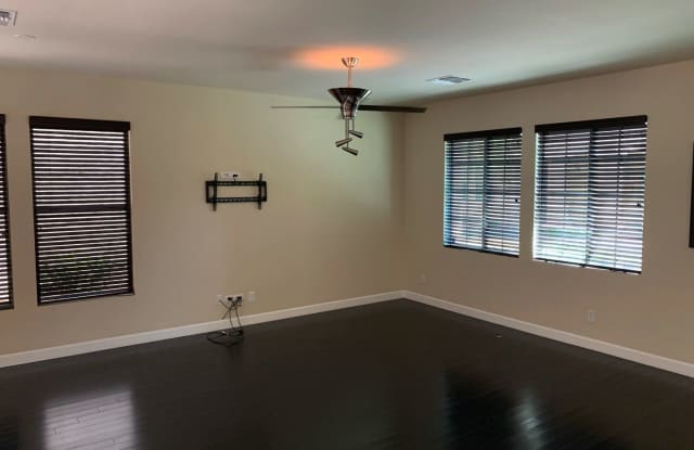 3487 S. Bluejay Dr. Gallery 2