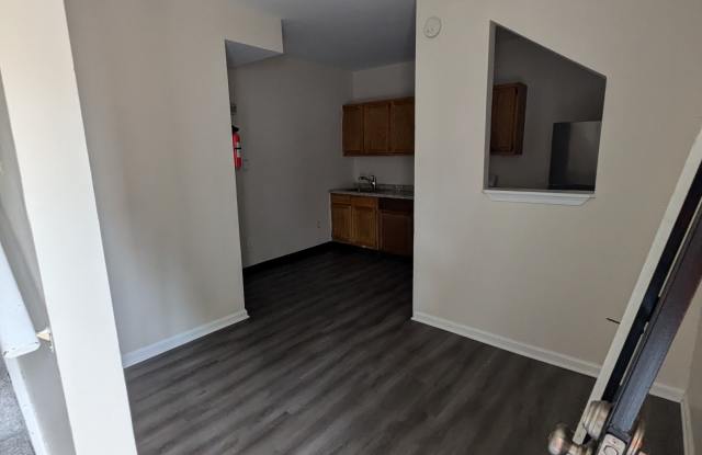 831 Kirkwood Street - 1 photos photos