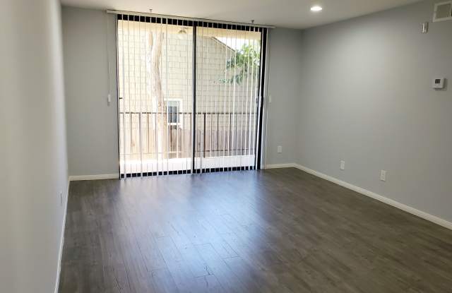 10815 Hesby St - 10815 Hesby Street, Los Angeles, CA 91601