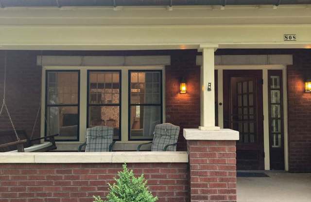 Gorgeous home on North Washington Street Gallery 3