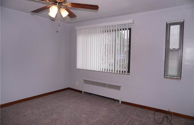 45 Bellevue Avenue Gallery 2