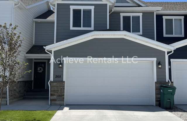 Midland Square Townhome | Located Near Parks, Schools, & More photos photos