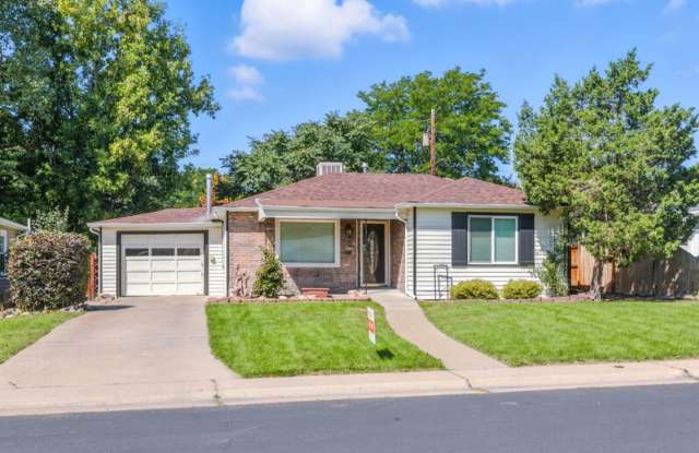 2469 Newland Street photos photos