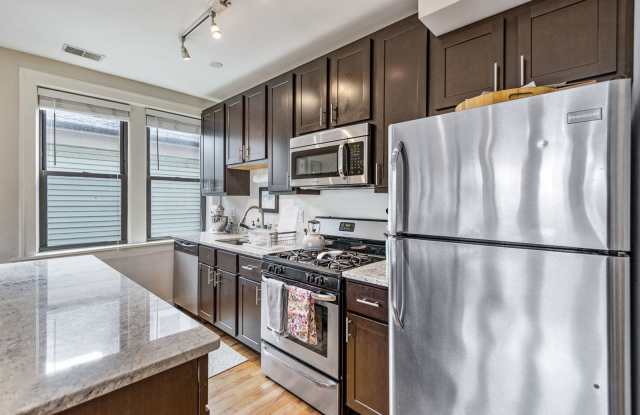 2235 West Wilson Avenue photos photos