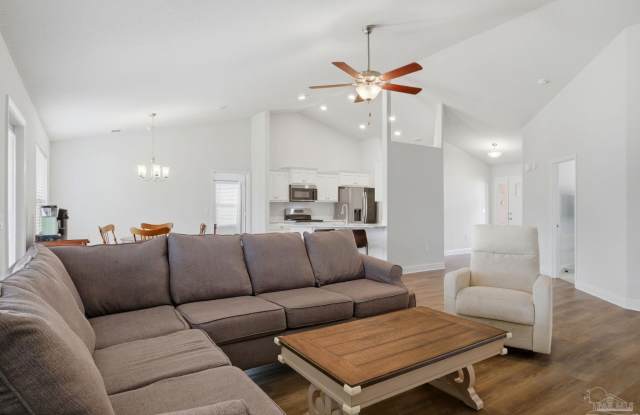 6499 Benelli Dr Gallery 3