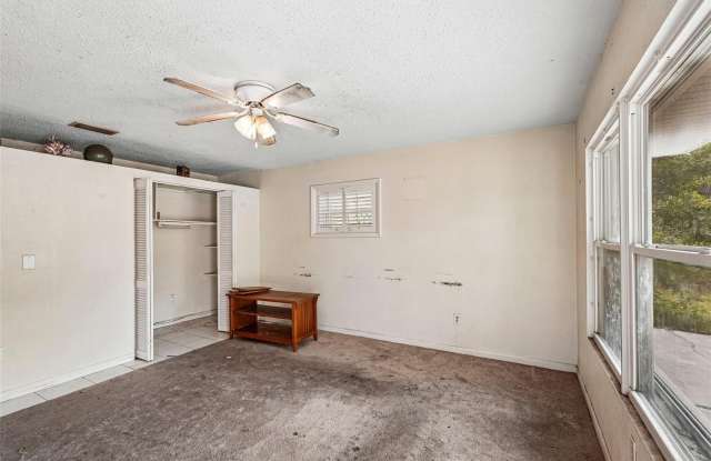 838 CORDELE Avenue NW Gallery 3