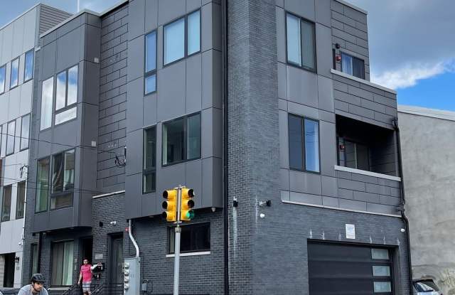 833 N 15TH STREET - 833 North 15th Street, Philadelphia, PA 19130