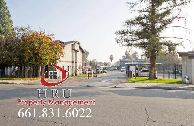 SW gated community- condo 2 bed-1.bath Gallery 1
