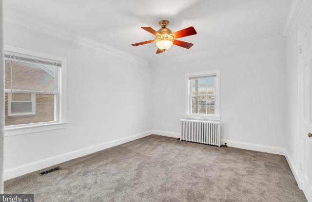 1002 Chillum Road Gallery 4