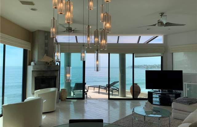 715 Ocean Front Gallery 2