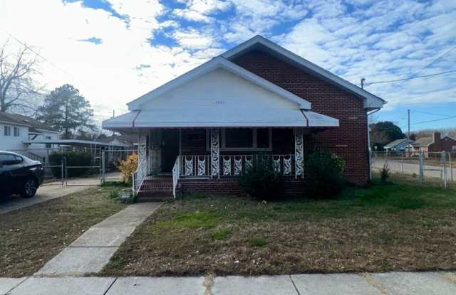 Home Available Right Before the Holidays! Gallery 1