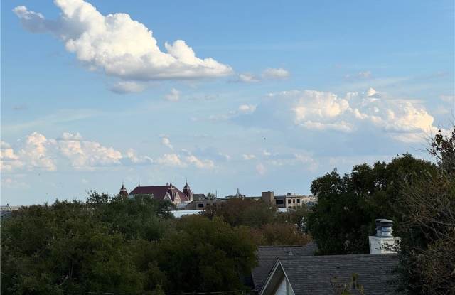 1013 Chestnut Street unit: D-6 photos photos