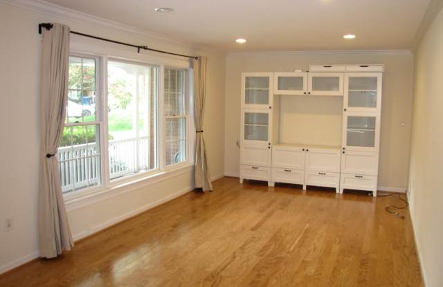 5239 MORLEY COURT Gallery 3