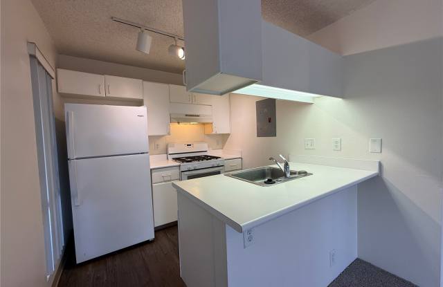 91-1345 Puamaeole Street photos photos