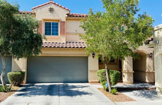 Beautiful 3 bedroom Townhome in Gate Community! Available NOW! - 7892 Wild Thistle Court, Las Vegas, NV 89149