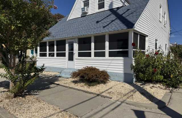 807 Grand Central Avenue photos photos