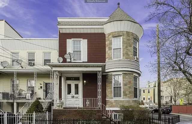 48 Jefferson Ave - 48 Jefferson Avenue, Jersey City, NJ 07306