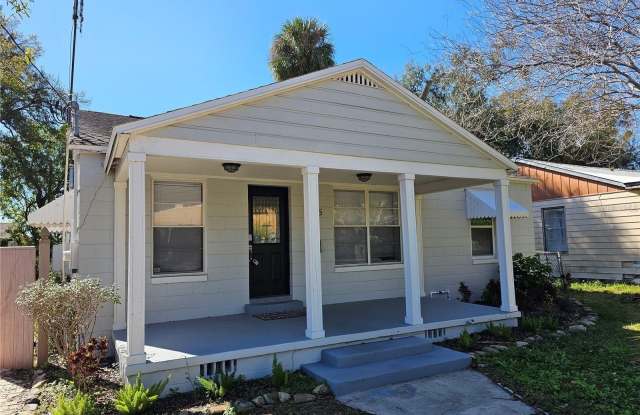 2015 OAKWOOD AVENUE - 2015 Oakwood Avenue, Tampa, FL 33605